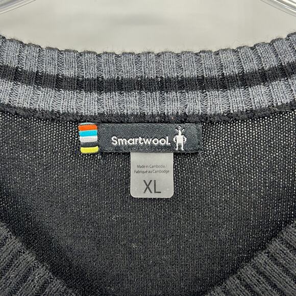 Smartwool Men's V-neck Sweater - Black - XL - Picture 3 of 6